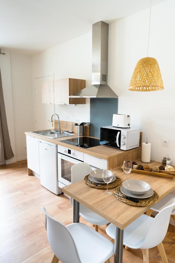 Appartement Confort Avec Parking Prive A Saumur Exterior foto